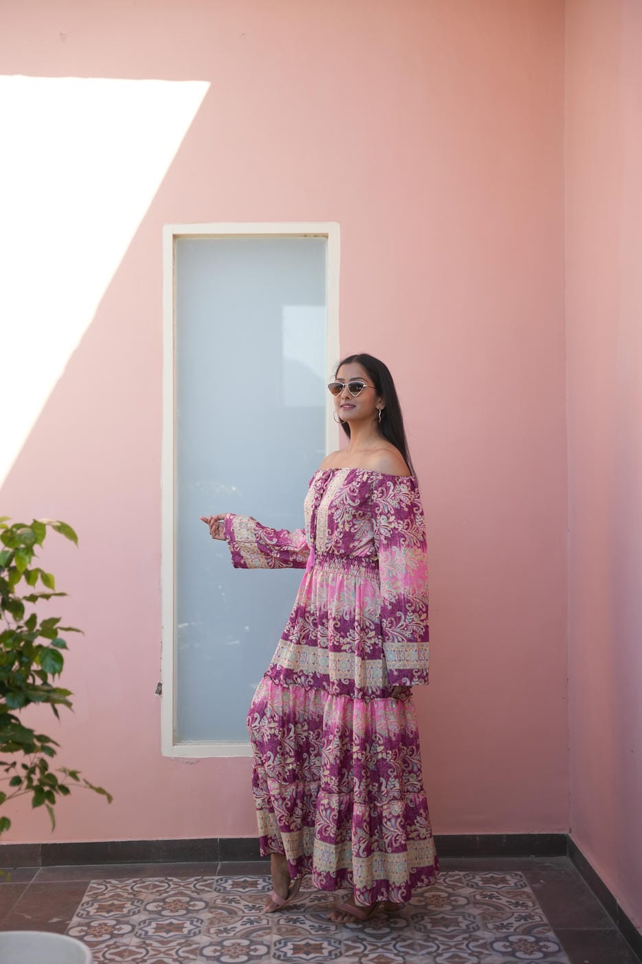 GYPSY JUNGLLE BILLE PURPEL-PINK COLD SHOULDER LONG BOHO MAXI